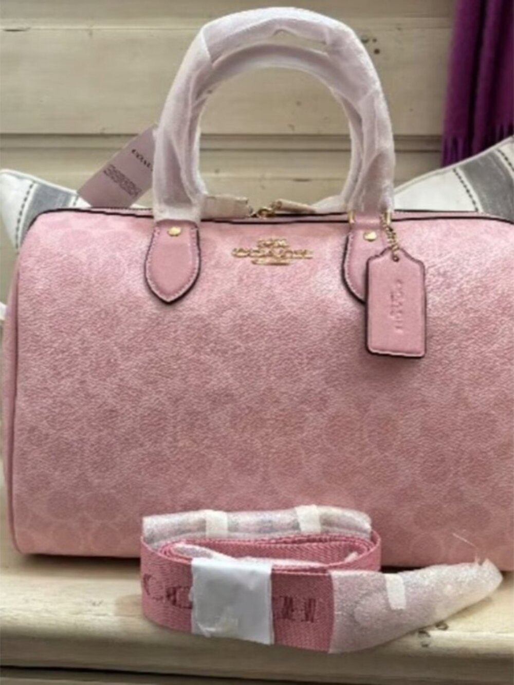 🍇NWT Coach Large Rowan CA077 Powder Pink.🍇